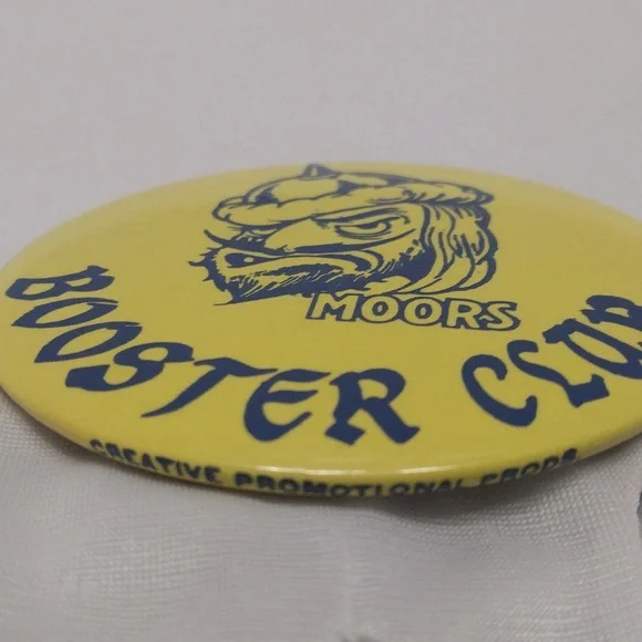Moors Booter Club Yellow Pin - Picture 6 of 6
